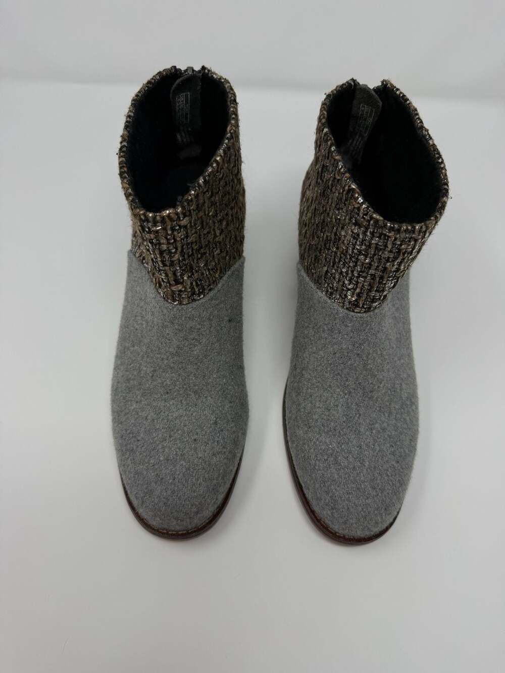 TOMS Leila Felt and Metallic Boucle Tassel Ankle Booties women’s sz 5
